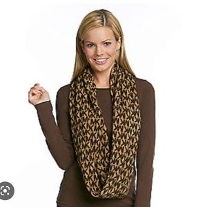Michael Kors Infinity MK Scarf